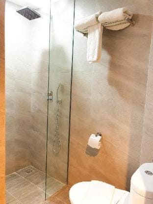 Modo Stay One Bedroom@Harbourbay Residence 19th Fl Vacation rental in Riau Islands, Indonesia