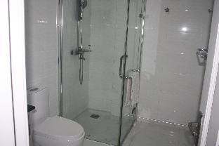 In the heart of Colombo 2 bedrooms 2 Bath rooms Apartment in Colombo