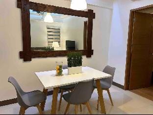 Apartment Suite Near Mall & Airport  Apartment in Makati