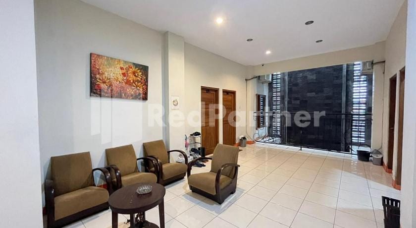 Nirvana Inn seturan Mitra RedDoorz Hotel in Special Region of Yogyakarta