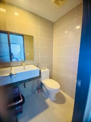 One bedroom with  2 beds  bathroom+pool and gym. Vacation rental in Lapu-Lapu City
