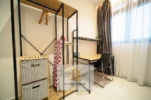 Meridin Executive Suite 2 Room (Level 25) Vacation rental in Johor