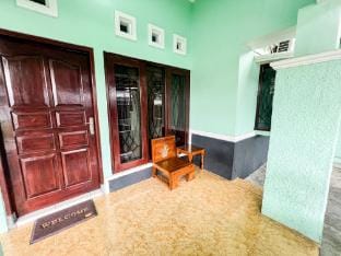 Omah Seturan Homestay Jogja Vacation rental in Special Region of Yogyakarta