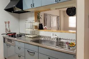 ICOI/I Xiang Ju/Qi Yi (Osaka City, with Free Parking, 10 minutes by Train to Namba and Shinsaibashi) Vacation rental in Osaka