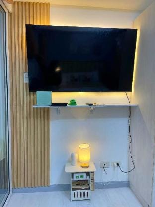 Azure Staycation by Ada Luella Vacation rental in Paranaque