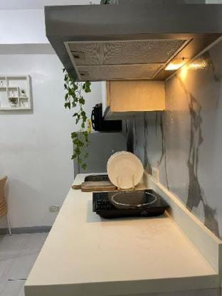 Azure Staycation by Ada Luella Vacation rental in Paranaque
