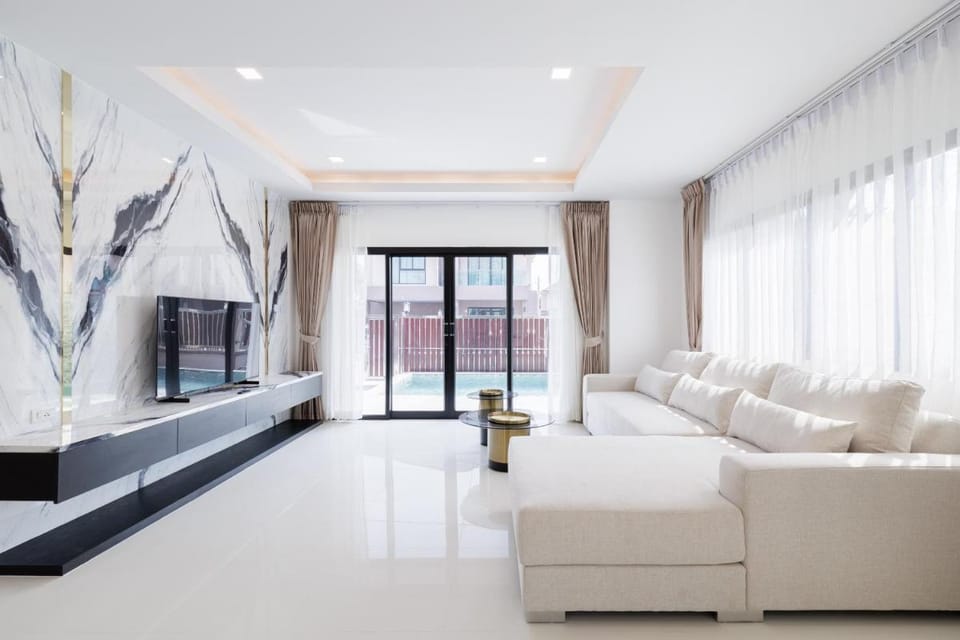 B Pattaya Villa, accommodates 6 people, 10 minutes by car to Walking Street. Apartment in Pattaya City