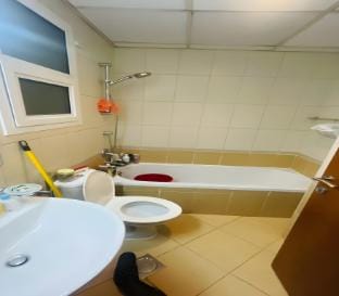 Feel Like Home Apartment in Dubai