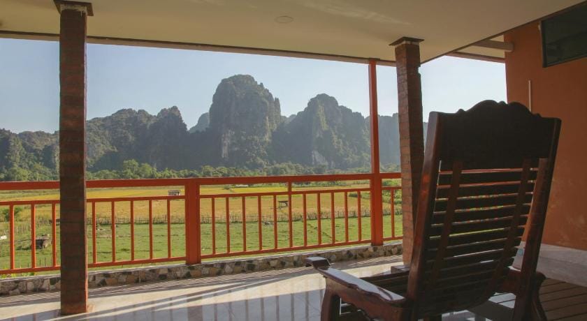 DD Guesthouse Bed and Breakfast in Vang Vieng