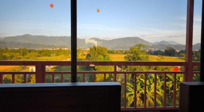 DD Guesthouse Bed and Breakfast in Vang Vieng