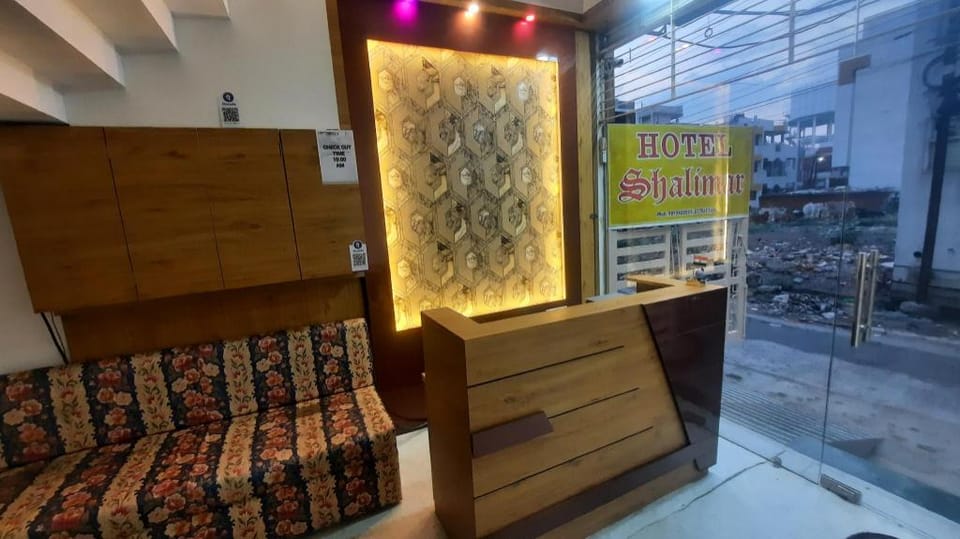 Hotel shalimar Hotel in India