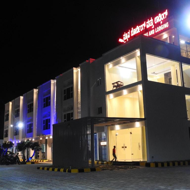 Nueva Boarding And Lodging Hotel in Karnataka