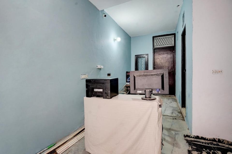 Hotel O Peaceful Paradise Hotel in New Delhi
