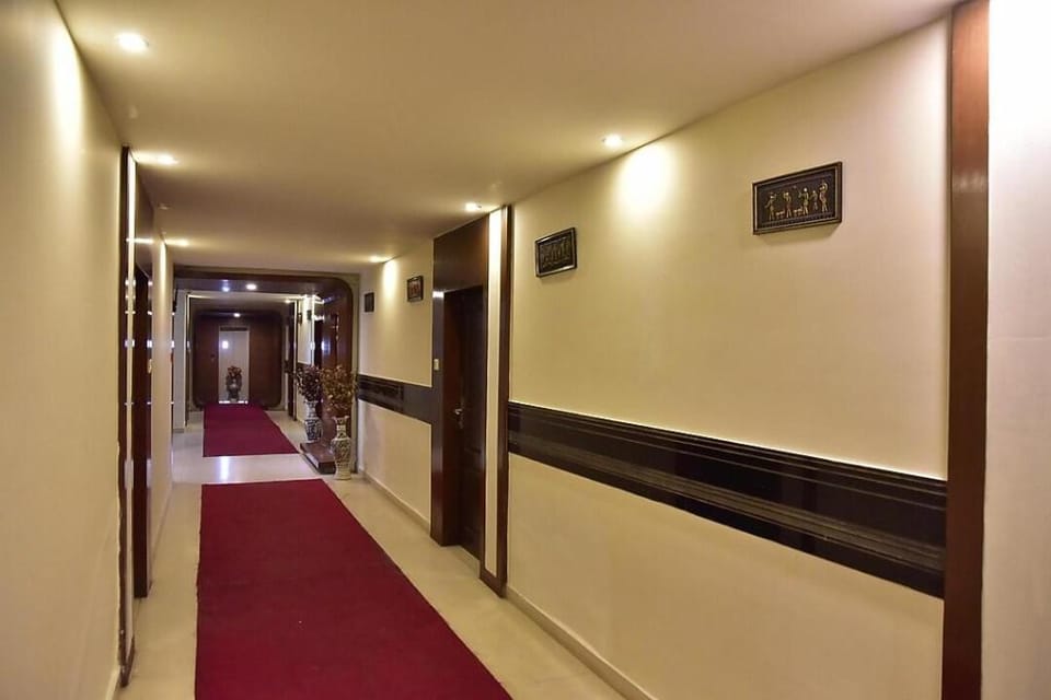 Hotel Ambassador Chocolate Inn Hotel in Kolkata