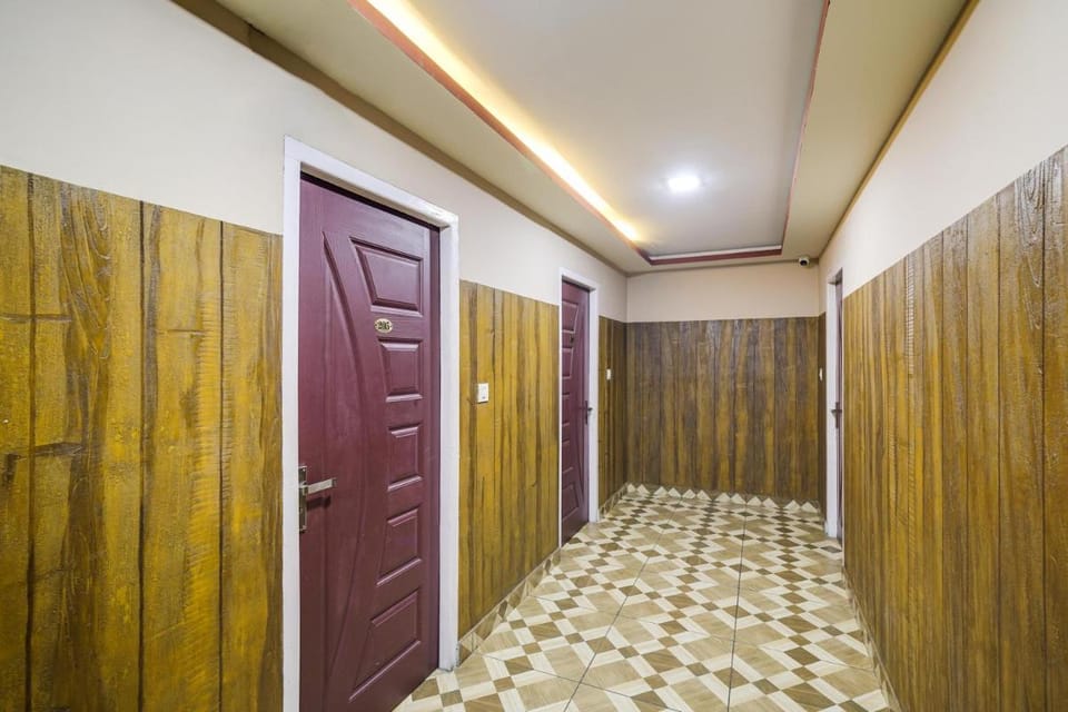 Buraimi Apartments Hotel in Kochi