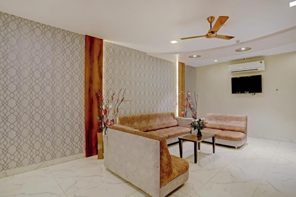 Hotel O City Center Hotel in Maharashtra