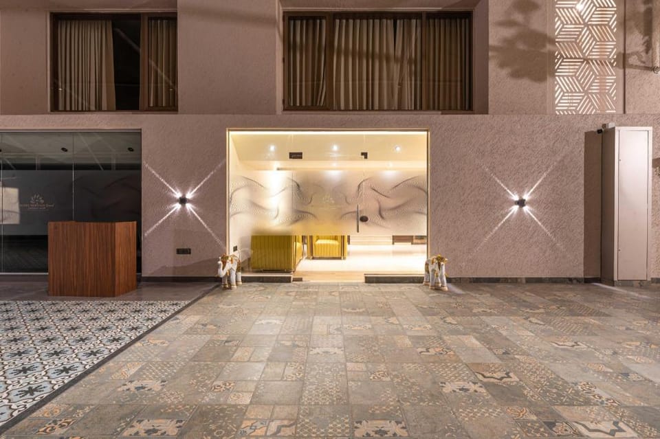Treebo Premium Heritage Grand - Majiwada Thane Hotel in Thane
