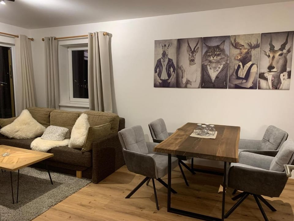 Promi-Lodge Flachau - an der Piste Apartment in Salzburgerland