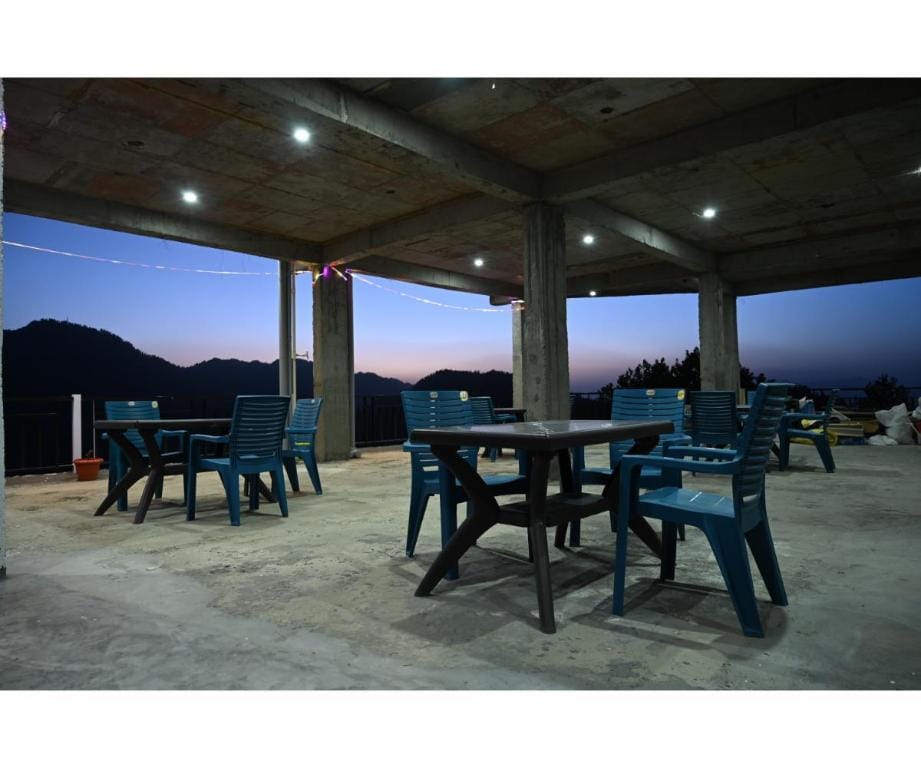 Family Home Stay Hotel in Uttarakhand