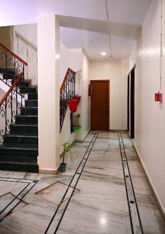 Hotel Suncity Prayagraj Hotel in Uttar Pradesh