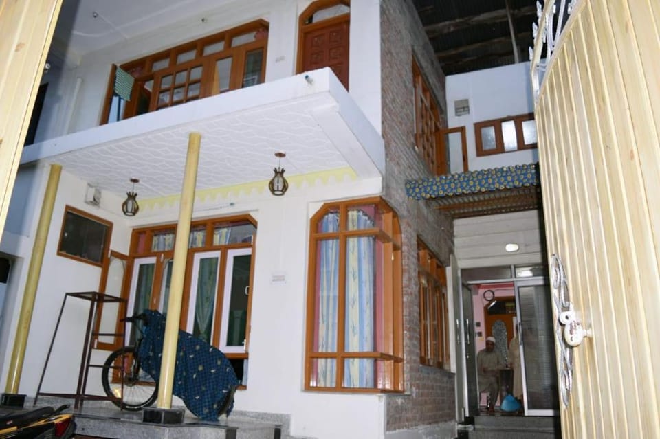 Khushboo guest house  Vacation rental in India