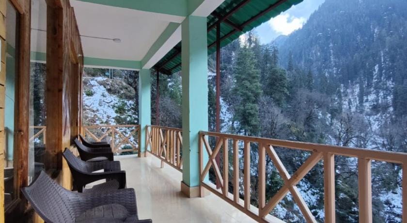 The Forest Pinnacle & Cafe , Sojha Hotel in Himachal Pradesh