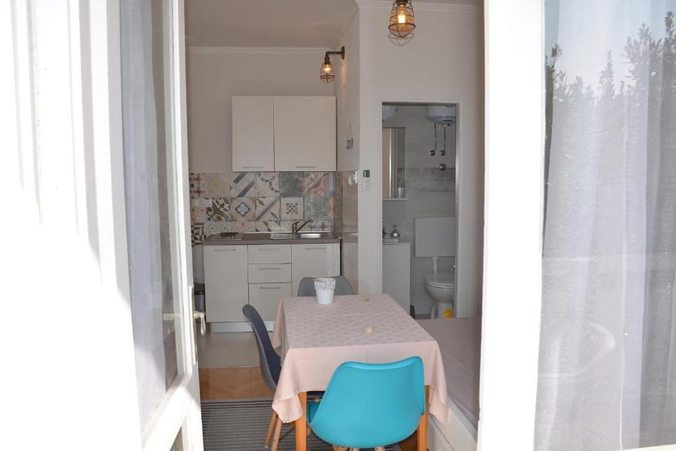 Studio Mike L Apartment in Novalja