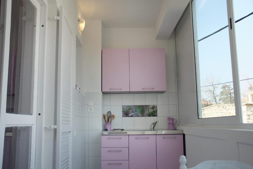 Studio Mike D Apartment in Novalja