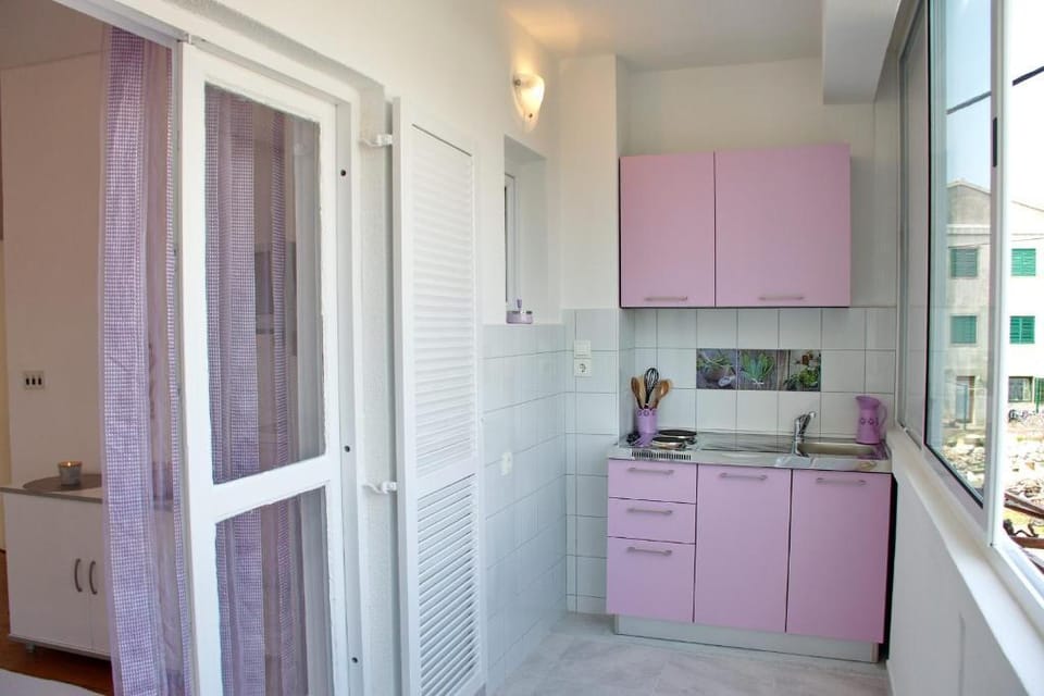 Studio Mike D Apartment in Novalja