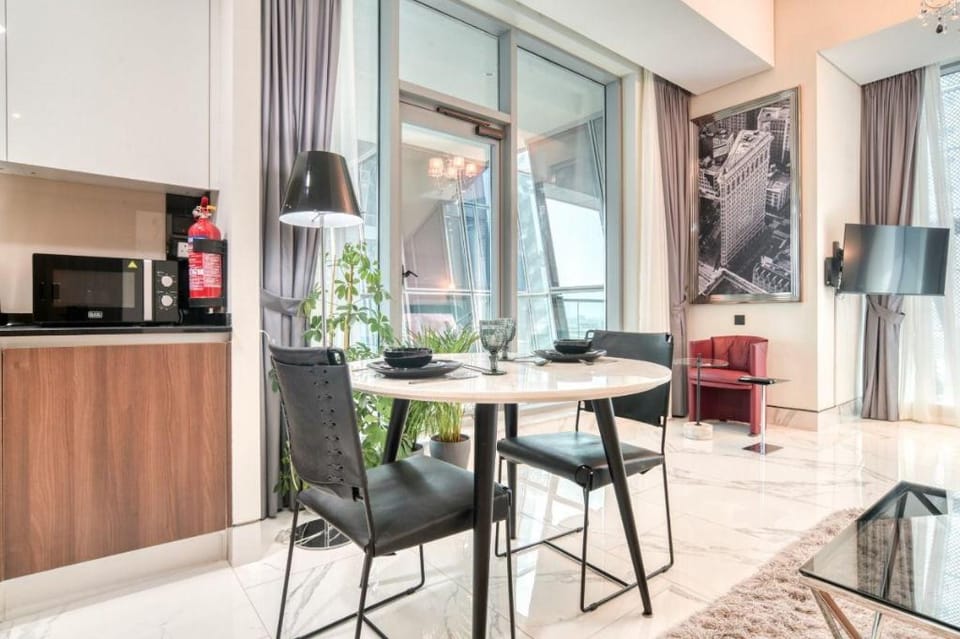 Stunning J-One Tower Studio Vacation rental in Dubai