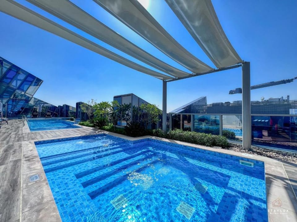 Stunning J-One Tower Studio Vacation rental in Dubai