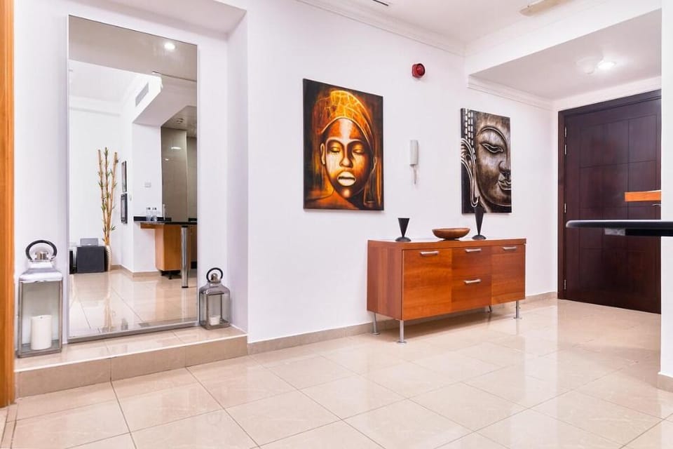 Cozy 1BR apt in Marina Crown Vacation rental in Dubai