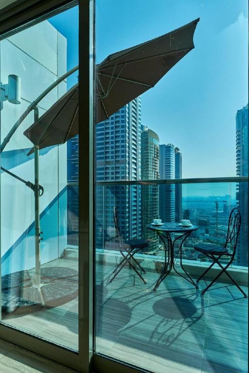 MBL Residence JLT 1BR Vacation rental in Dubai