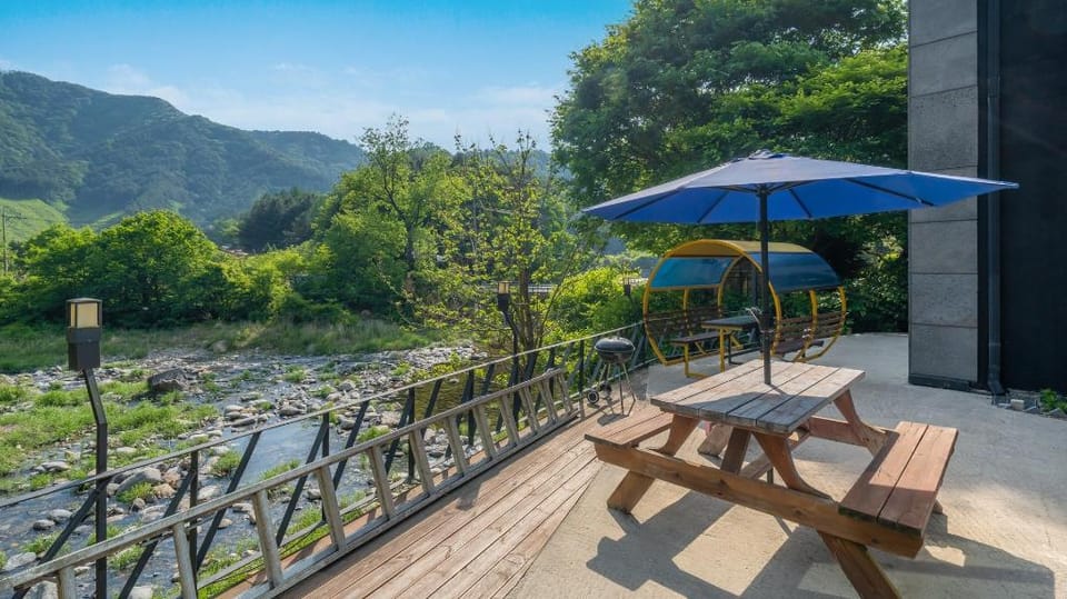 Gapyeong poin PoolVilla pension Bed and Breakfast in Gyeonggi-do