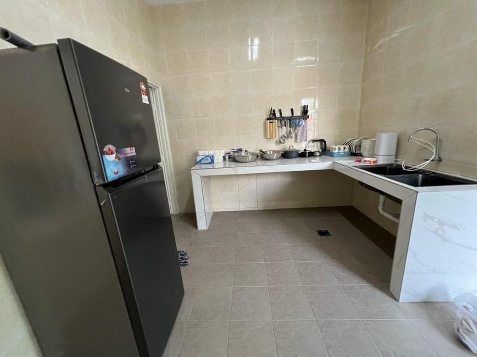 Lavish Villa[6room][28pax][Swimming Pool][BBQ] Vacation rental in Port Dickson