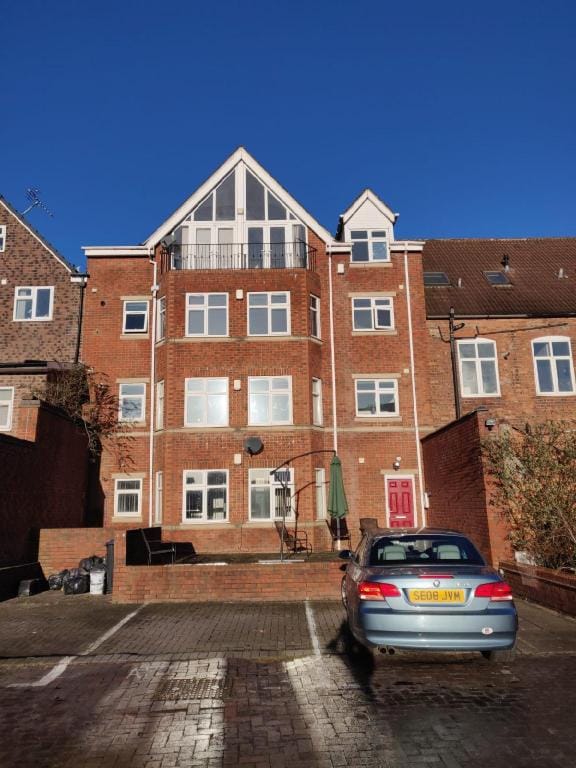Spacious apartment | Cosy | Free secure parking Apartment in Birmingham