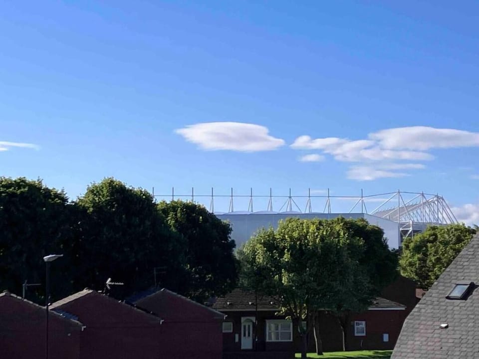 Stadium, Central, Secure Free Parking, Wi-Fi Vacation rental in Sunderland
