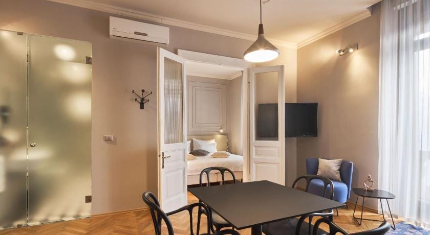 URBANAUTS BELETAGES Sonata Apartment in Trieste