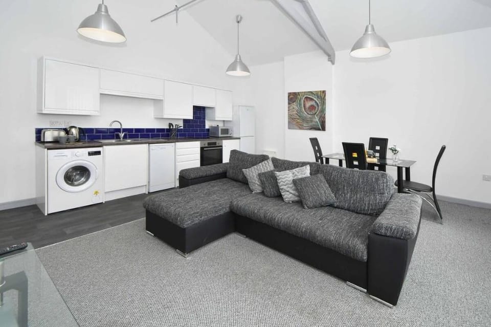 Smithfield Eight | Luxury Apartment Apartment in Stoke-on-Trent