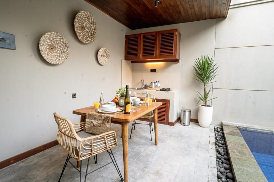 Damarya Villa Canggu Hotel in North Kuta