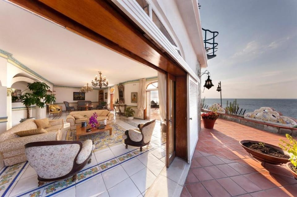 Villa Alba - Amalfi Coast Villa in Furore
