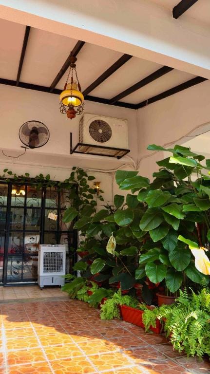 AWJ Templer homestay jungle resort/Whole House Vacation rental in Selangor, Malaysia