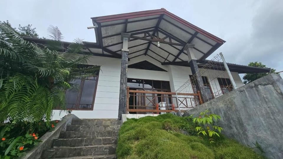 Villa Sasa Vacation rental in Lembang