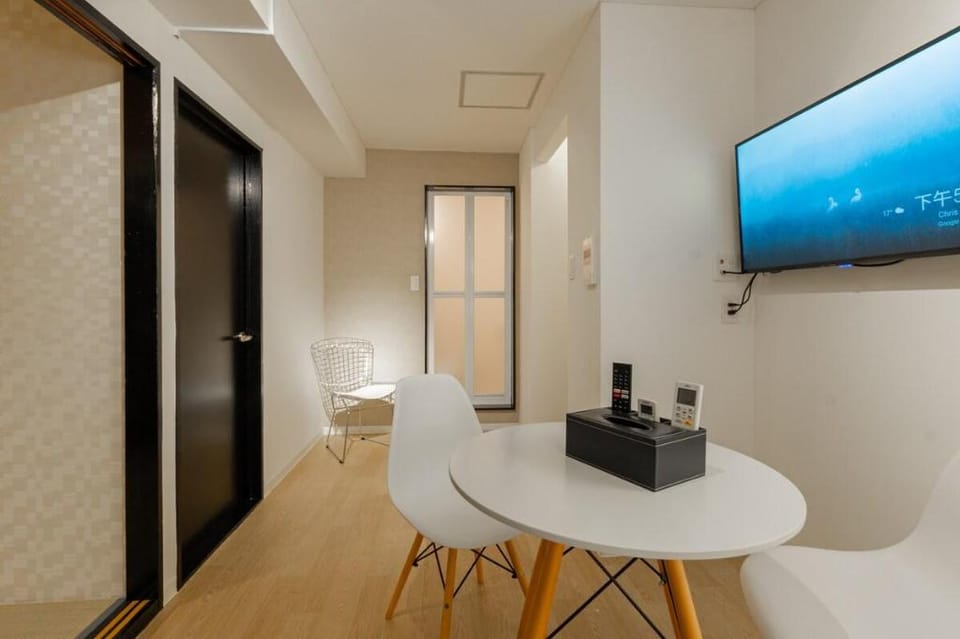 Namba Apartments Apartment in Osaka