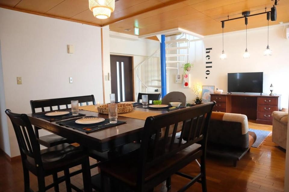 NewOpen Popular Tourist Destination Located in Chatan! Accommodates Up to 14 Guests Vacation rental in Okinawa Prefecture