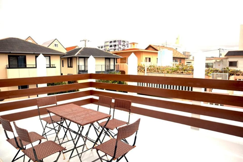 NewOpen Popular Tourist Destination Located in Chatan! Accommodates Up to 14 Guests Vacation rental in Okinawa Prefecture