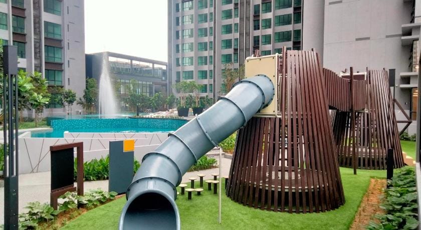 Bed & Pillow I Cubic Botanical Hotel Apartment in Federal Territory of Kuala Lumpur