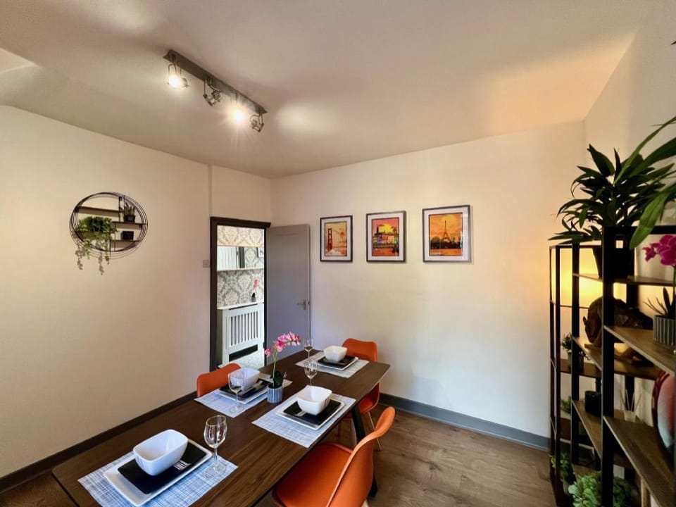 Clarence House - Urban Charm Townhouse Vacation rental in London