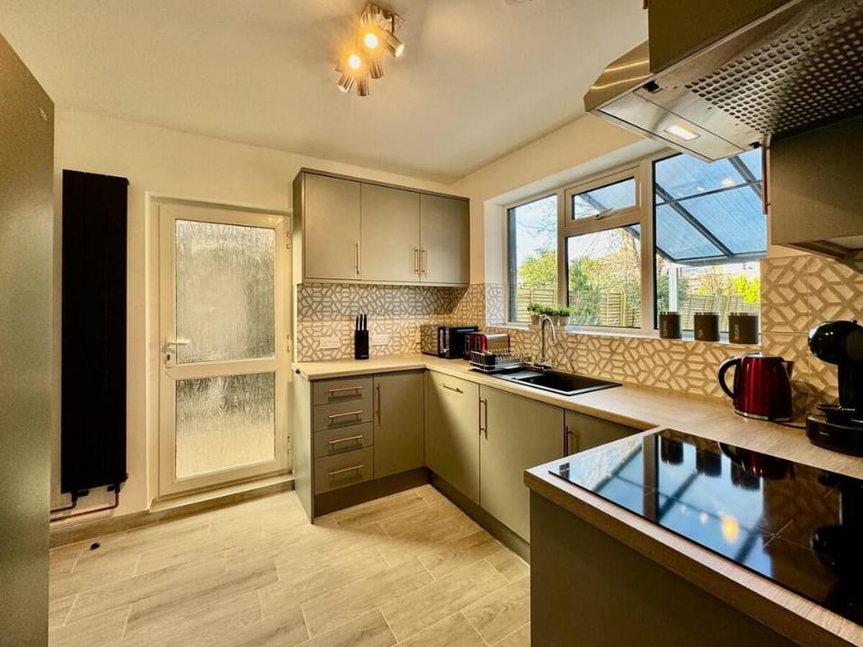 Sandringham House - Serene Escape Cottage Vacation rental in Cleethorpes