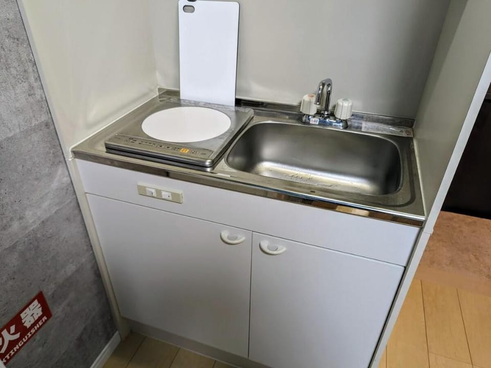 2 minutes walk from the station/Comfortable stay in a convenient station-front area Apartment in Kanagawa Prefecture